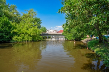 https://www.mrgkt.de:443/files/gimgs/th-22_Lachebruecke-Kopie.jpg